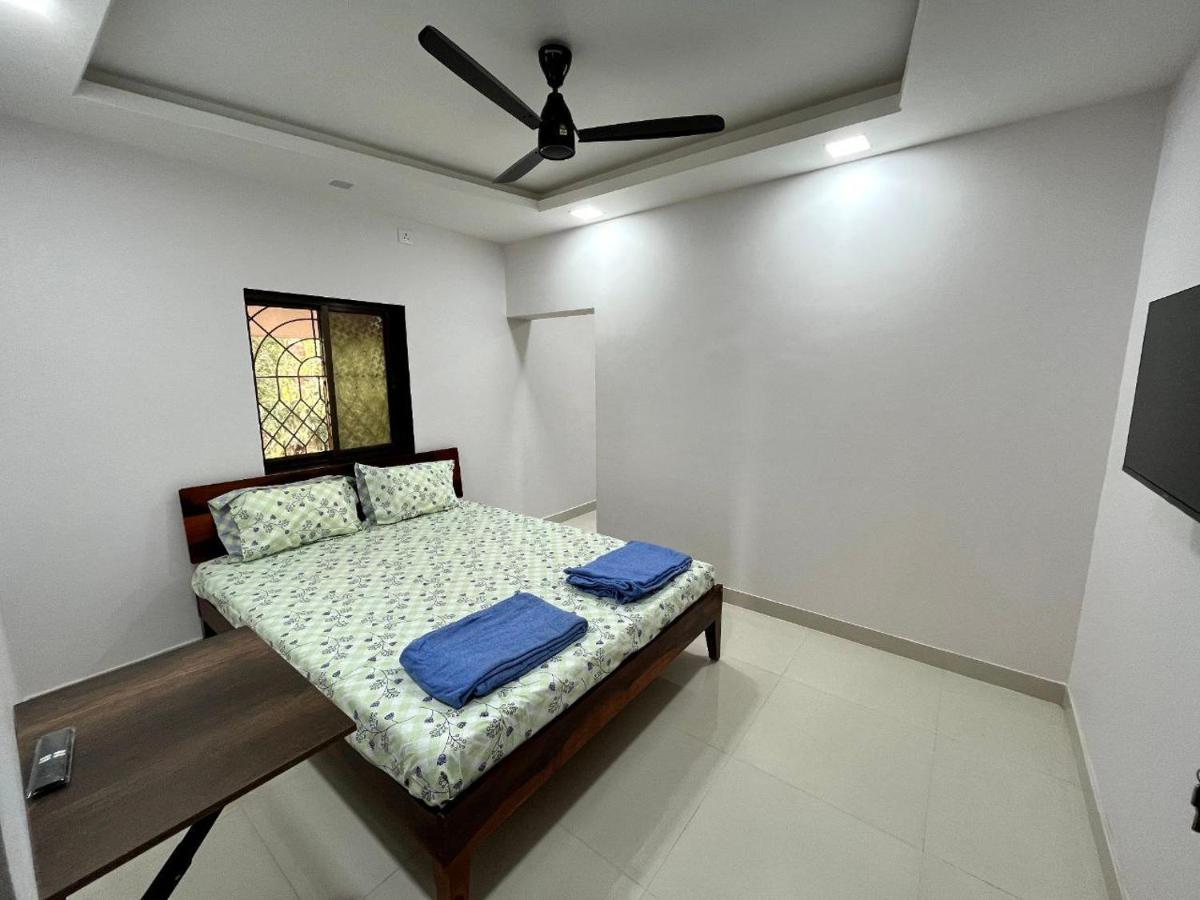 Gayatri Homestay Ratnāgiri 外观 照片