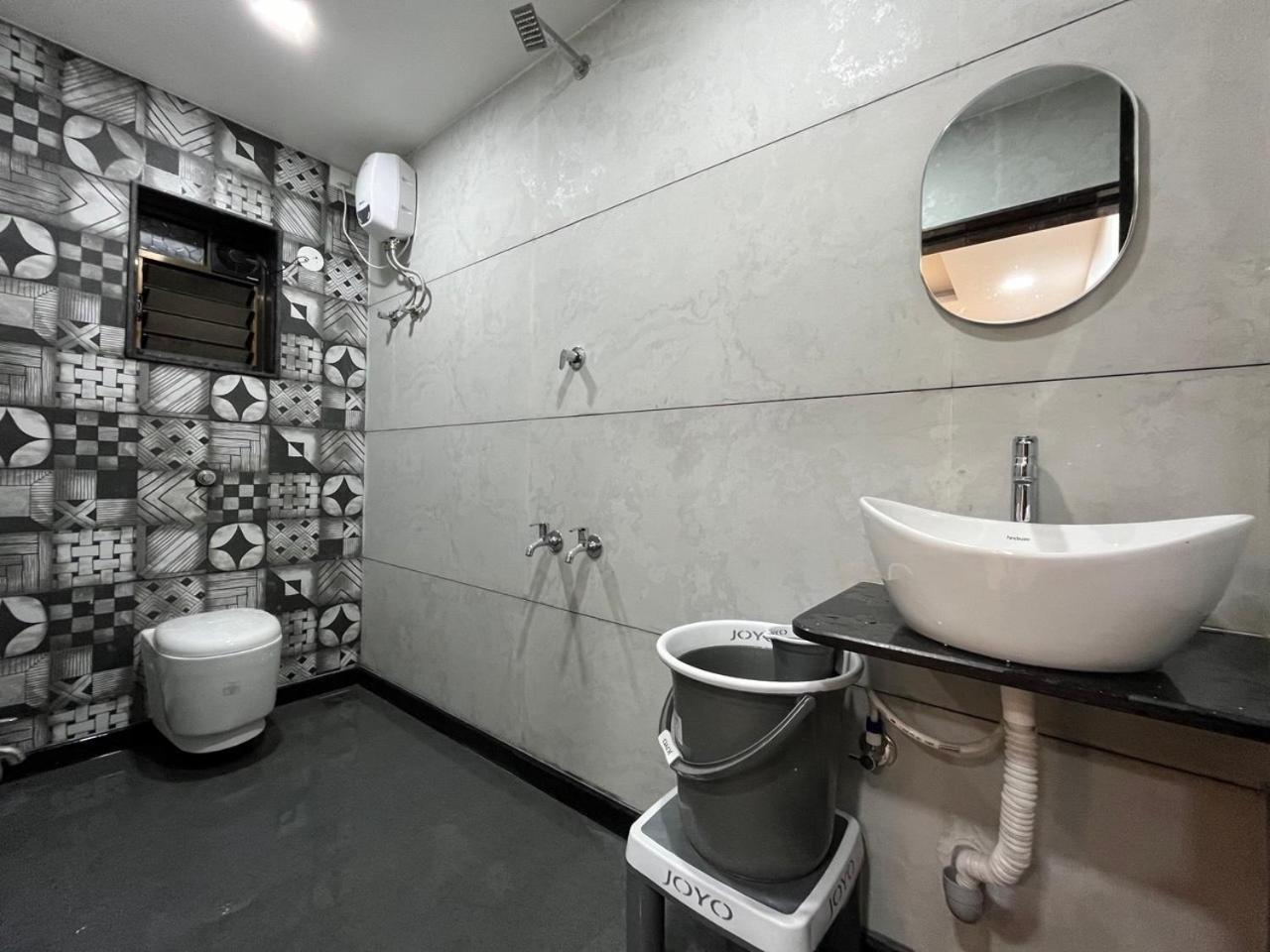 Gayatri Homestay Ratnāgiri 外观 照片